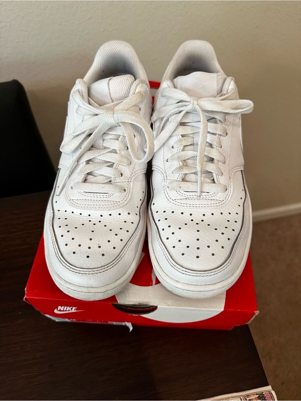 Women’s Nike Court Vision Low Sneakers, Size 8.5, GUC